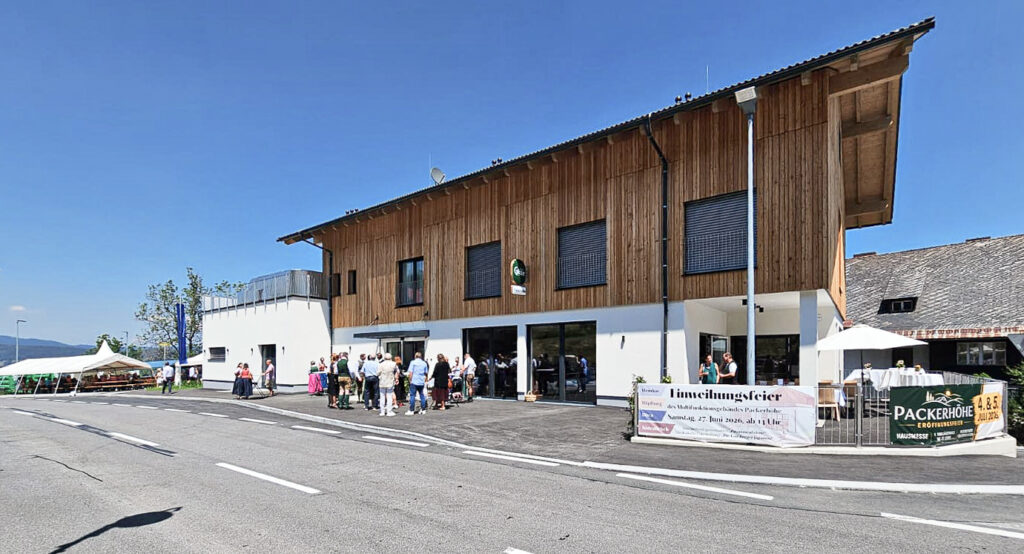 Moderne Innenraumgestaltung im Projekt Packerhöhe